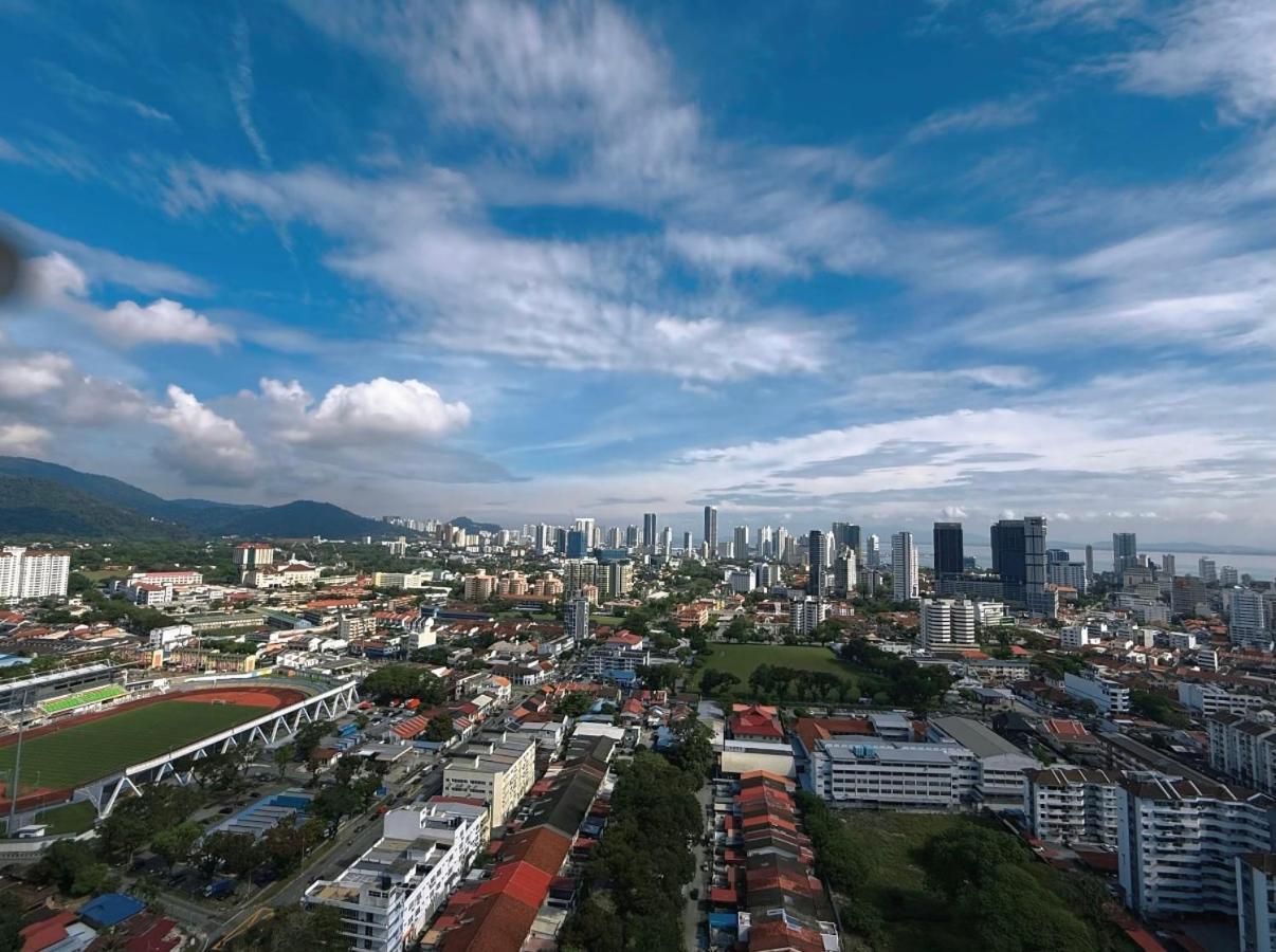 Beacon Executive Suite - City View - By Iz Джорджтаун Экстерьер фото