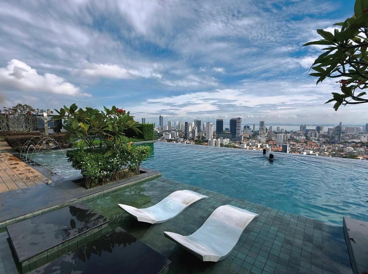 Beacon Executive Suite - City View - By Iz Джорджтаун Экстерьер фото