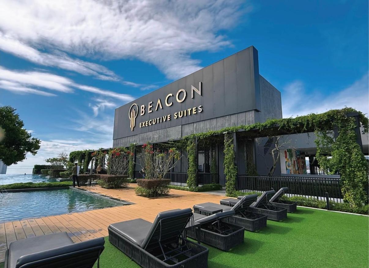 Beacon Executive Suite - City View - By Iz Джорджтаун Экстерьер фото