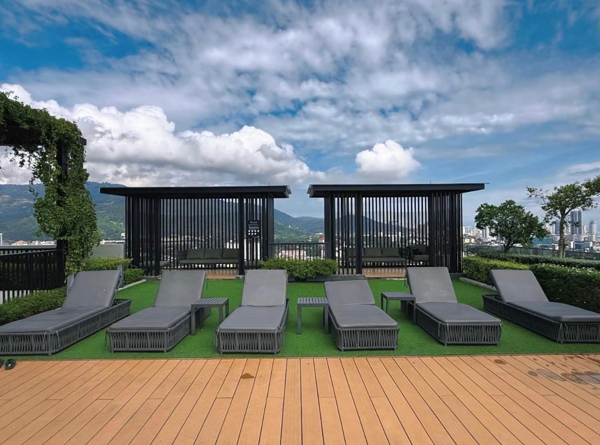 Beacon Executive Suite - City View - By Iz Джорджтаун Экстерьер фото